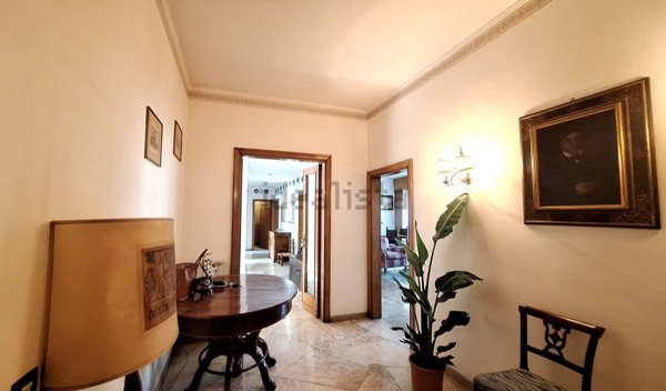 appartamento in vendita a Firenze in zona Statuto