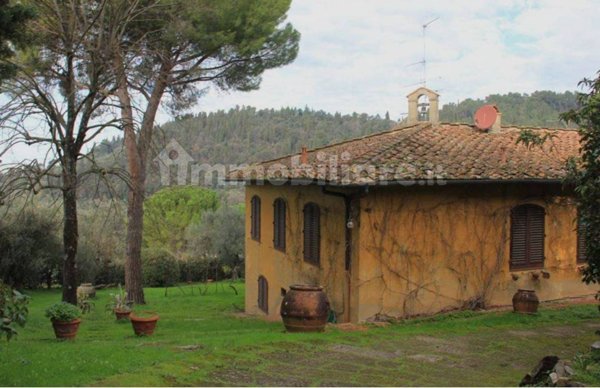 casa indipendente in vendita a Firenze in zona Settignano