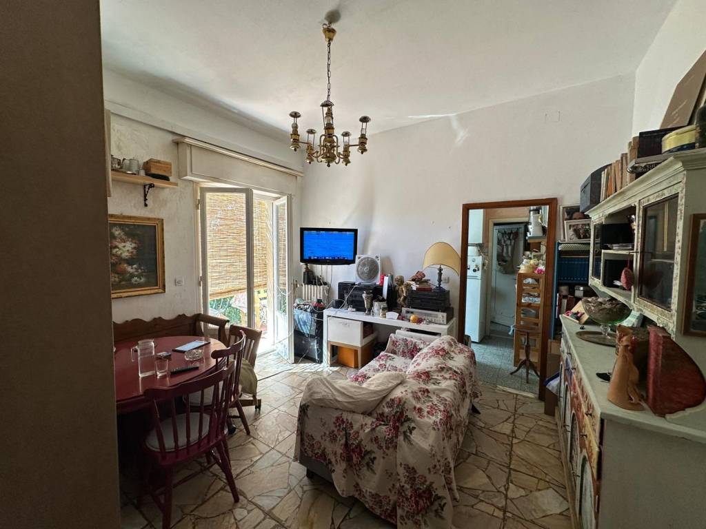 appartamento in vendita a Firenze in zona Le Cure