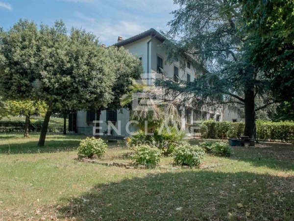 appartamento in vendita a Firenze in zona Rovezzano