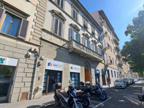appartamento in vendita a Firenze