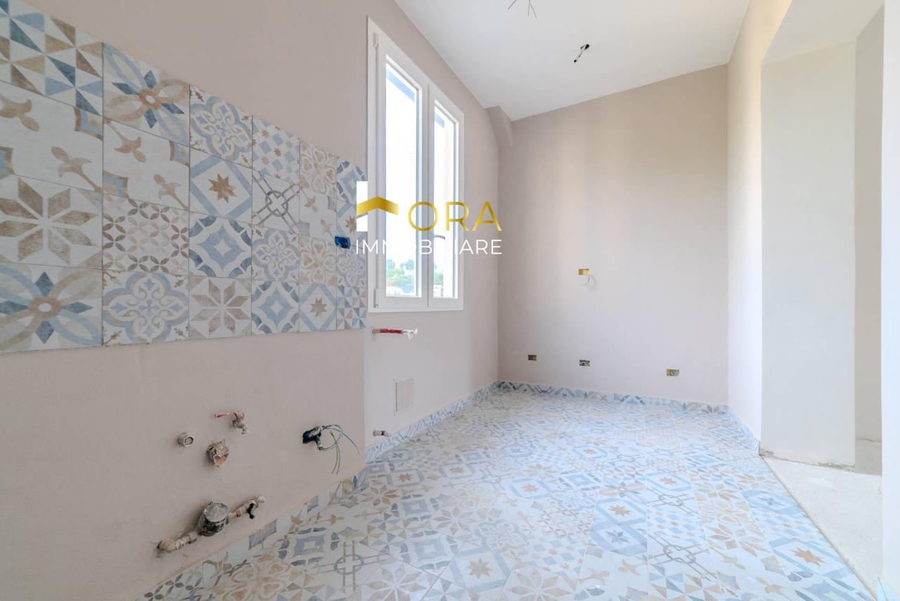 appartamento in vendita a Firenze in zona Bellosguardo