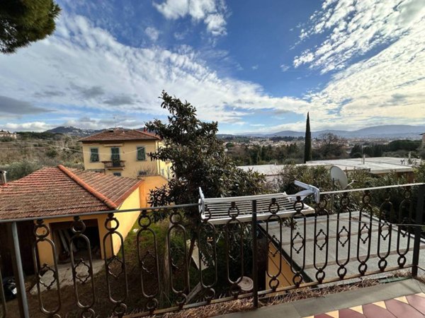 appartamento in vendita a Firenze in zona Le Cure