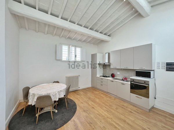 appartamento in vendita a Firenze in zona Centro Santa Maria Novella