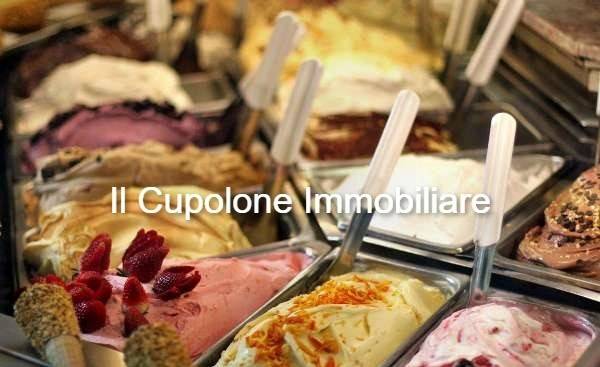 negozio in vendita a Firenze in zona Centro Santa Croce