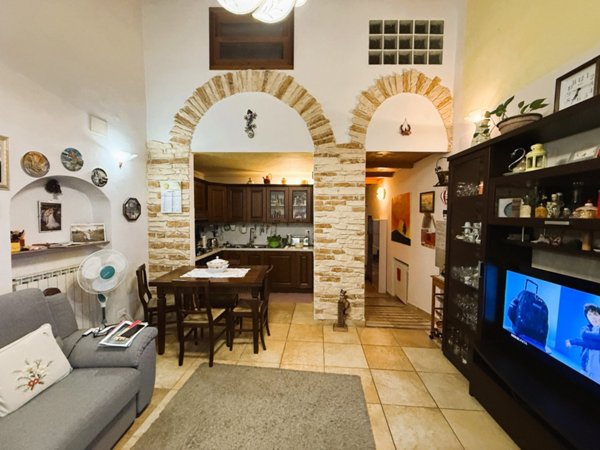 appartamento in vendita a Firenze in zona Isolotto