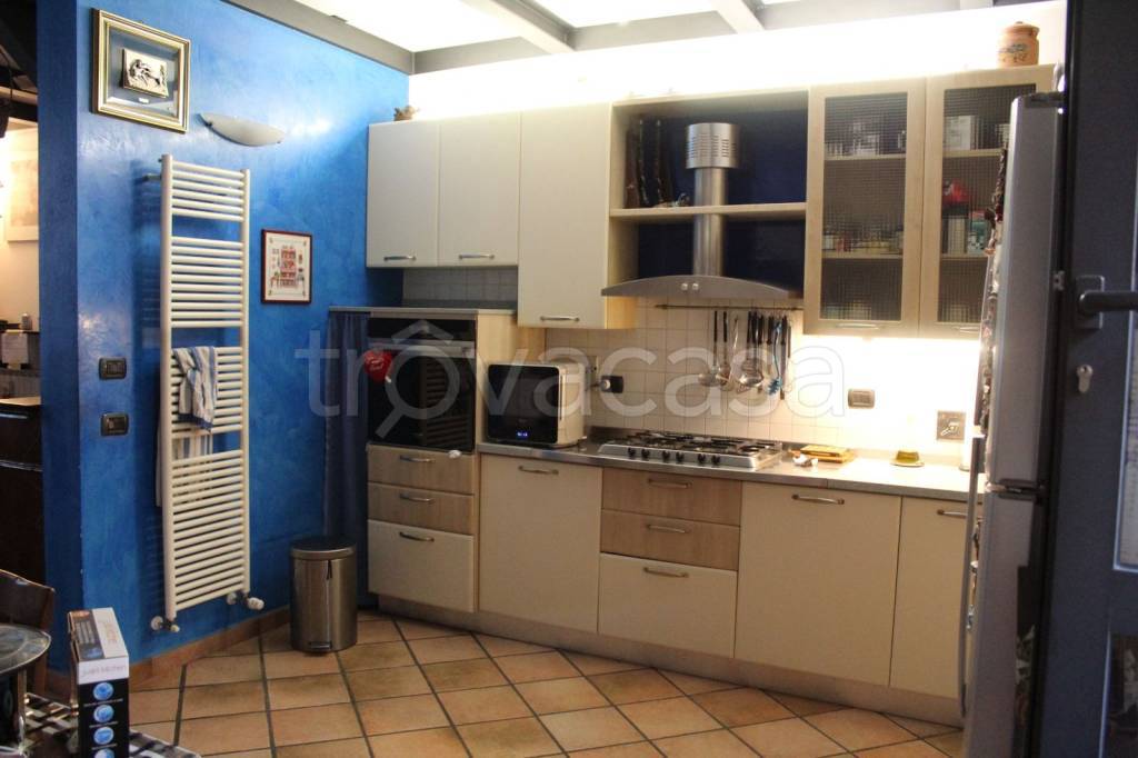 appartamento in vendita a Firenze in zona Legnaia