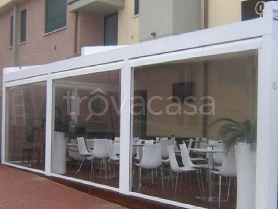 negozio in vendita a Firenze in zona Novoli