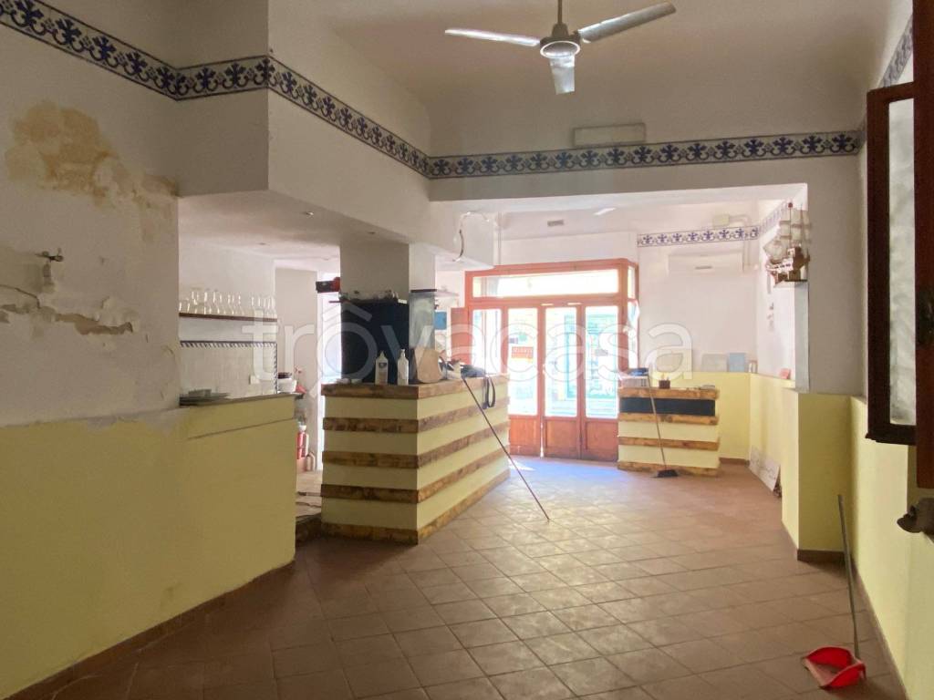 locale di sgombero in vendita a Firenze in zona Centro Storico