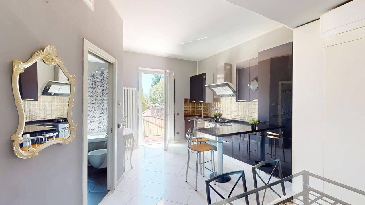 appartamento in vendita a Firenze in zona Soffiano