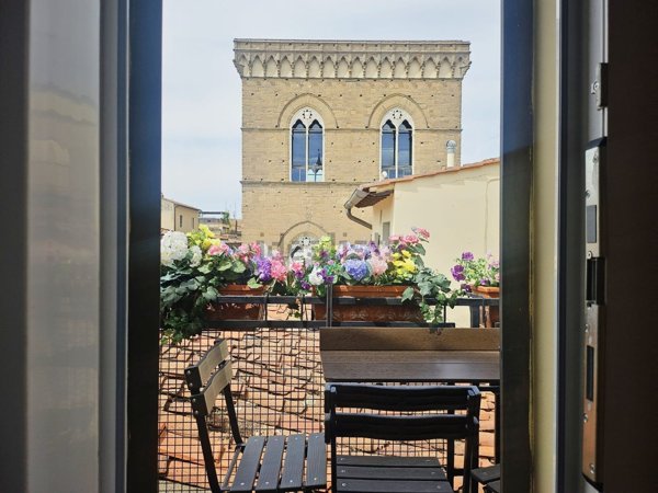 appartamento in vendita a Firenze in zona Centro Santa Croce