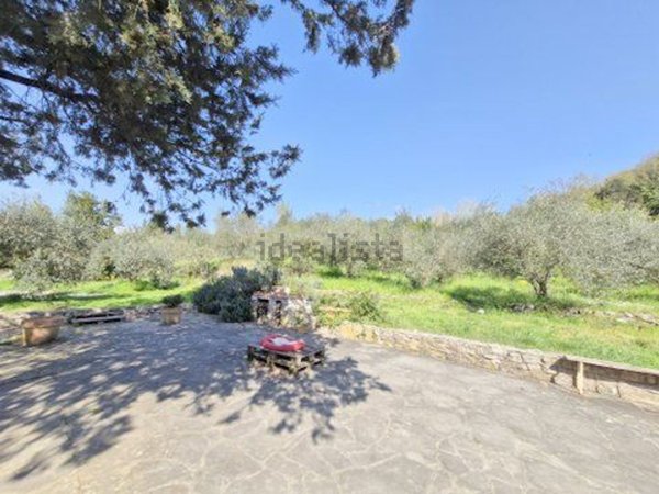 casale in vendita a Firenze in zona Serpiolle