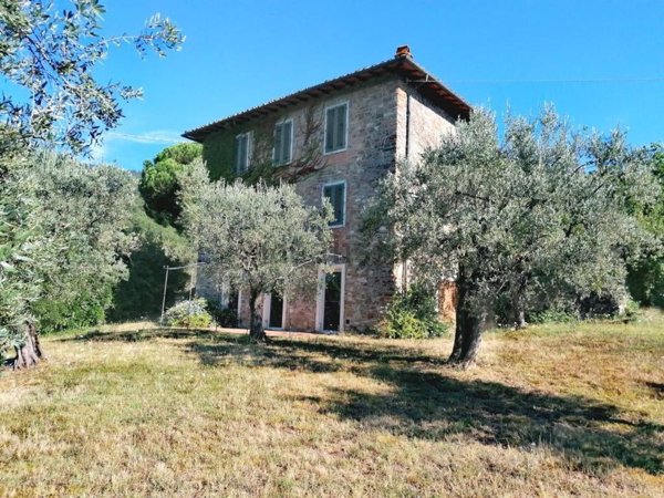 casale in vendita a Firenze in zona Serpiolle