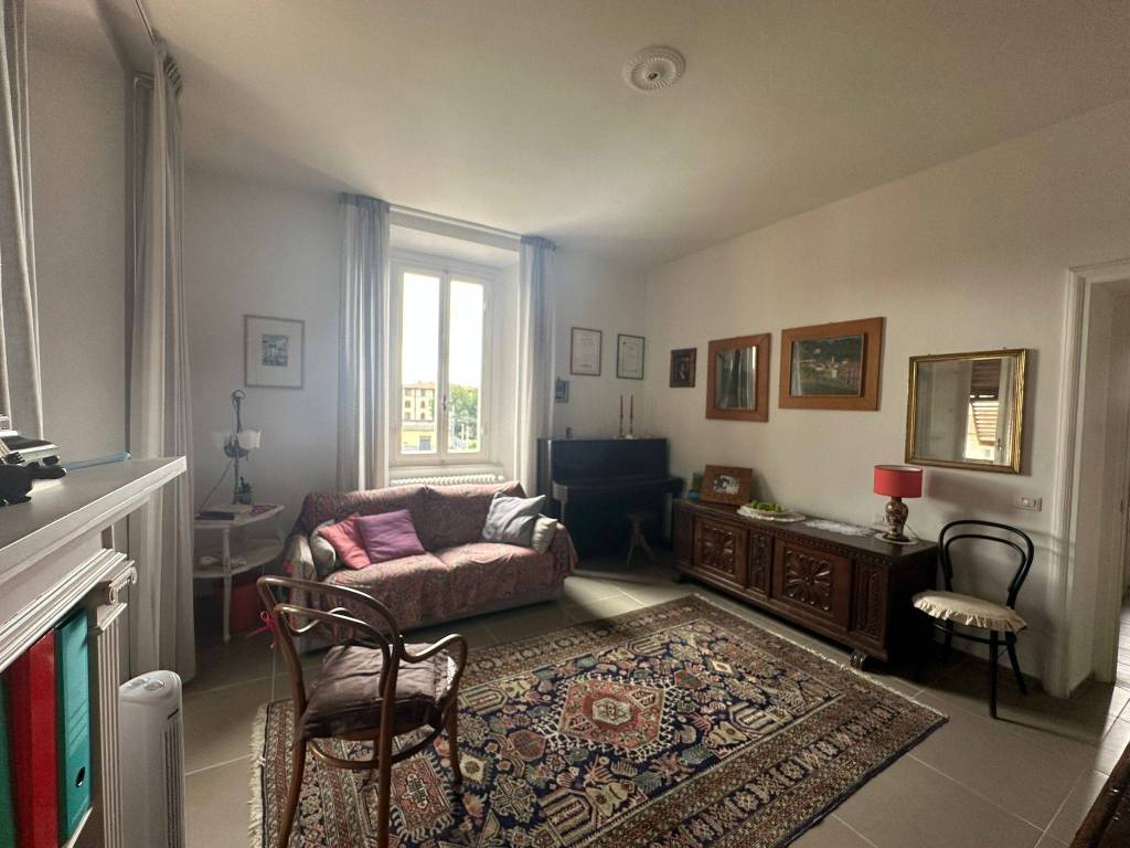 appartamento in vendita a Firenze in zona Campo di Marte