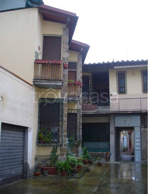 appartamento in vendita a Firenze in zona Rovezzano