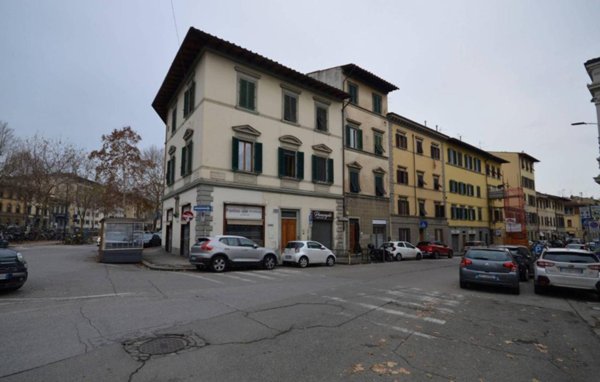 appartamento in vendita a Firenze in zona Statuto