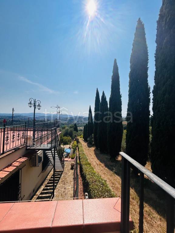 casa indipendente in vendita a Firenze in zona Galluzzo