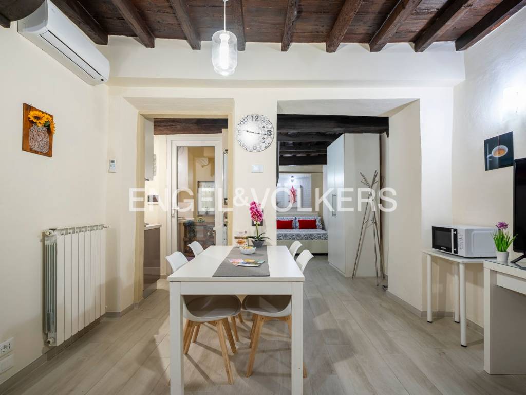 appartamento in vendita a Firenze in zona Centro Santa Croce