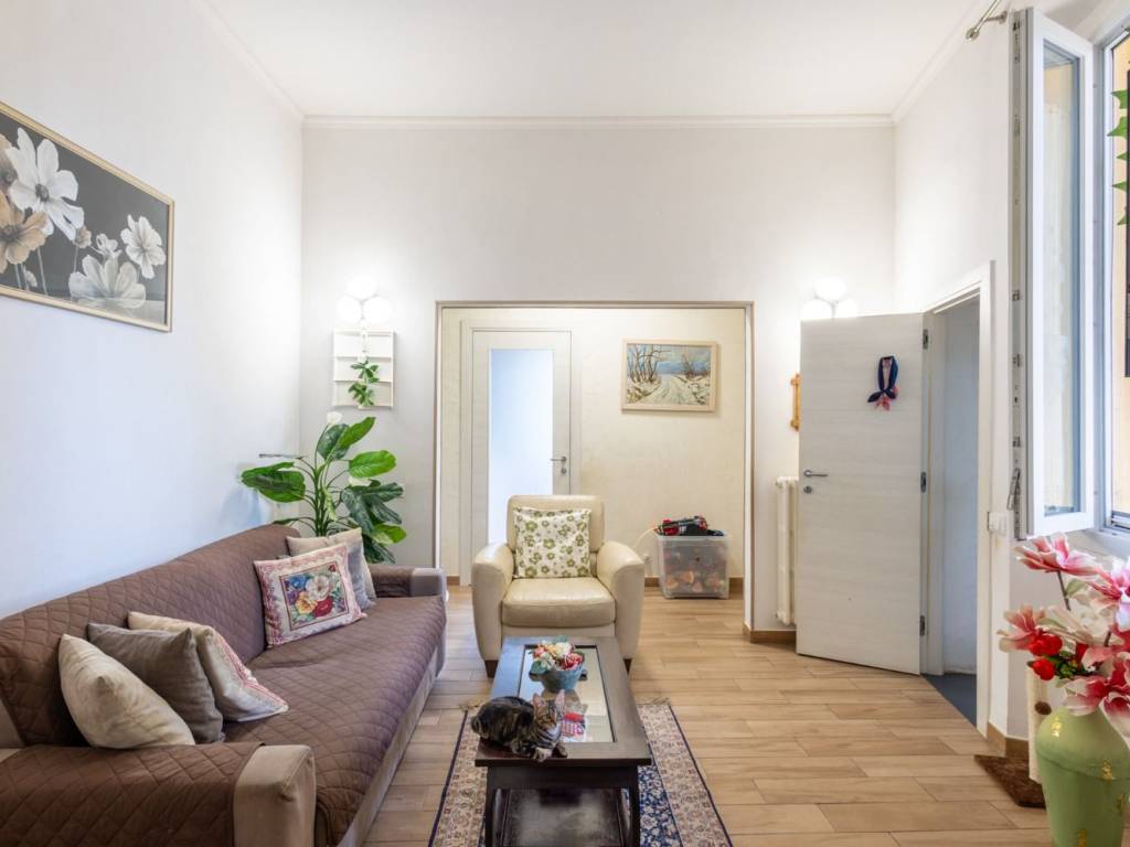 appartamento in vendita a Firenze in zona Coverciano
