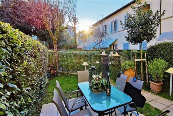 casa indipendente in vendita a Firenze in zona Centro Santa Croce