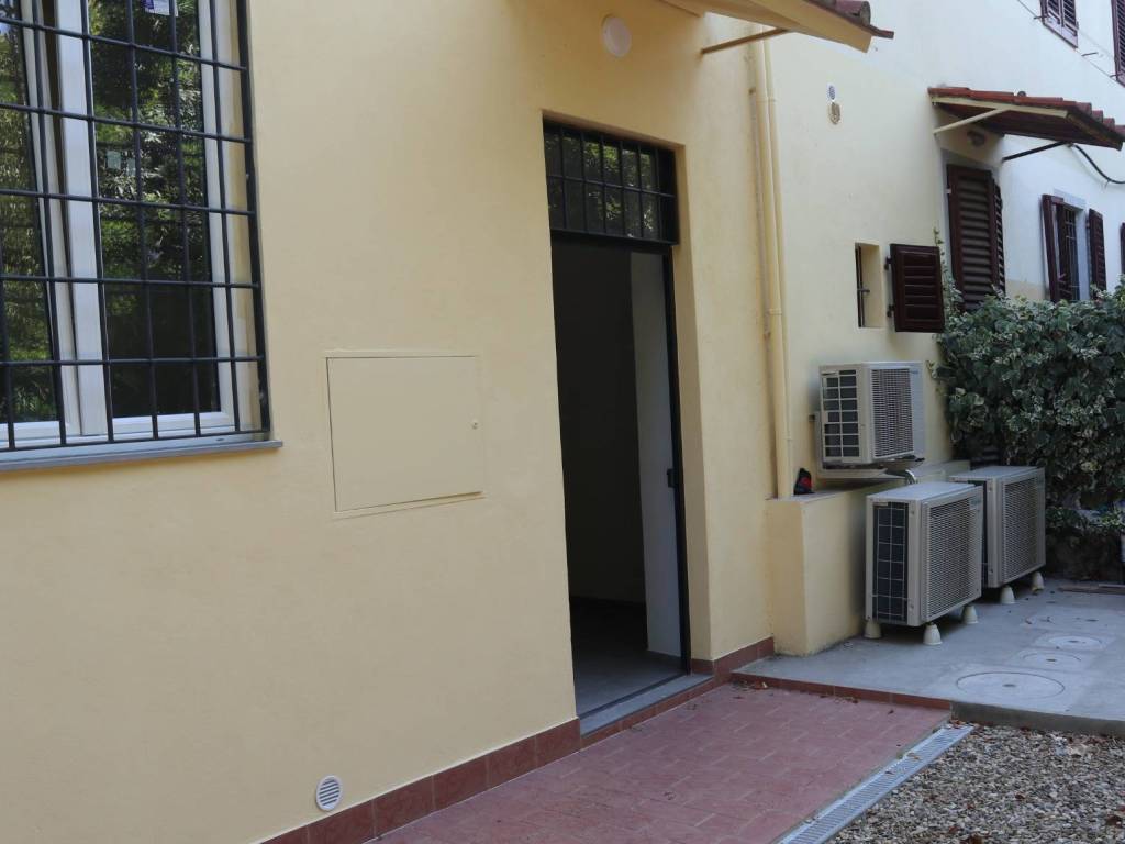 casa indipendente in vendita a Firenze