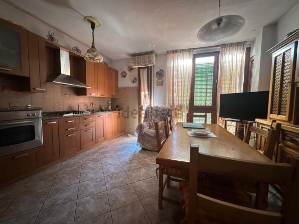 appartamento in vendita a Firenze in zona Isolotto