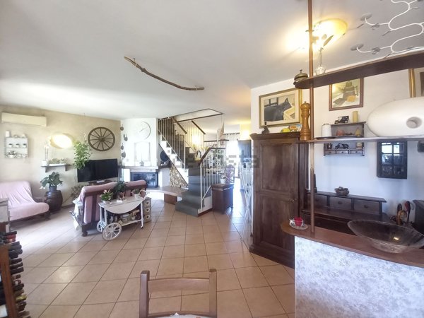 appartamento in vendita a Firenze in zona Isolotto