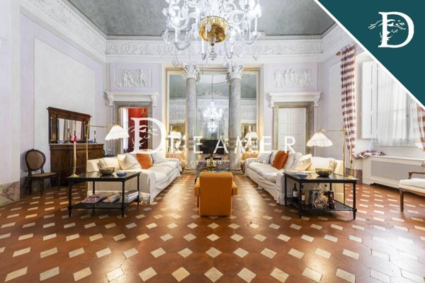 appartamento in vendita a Firenze in zona Centro Santa Croce