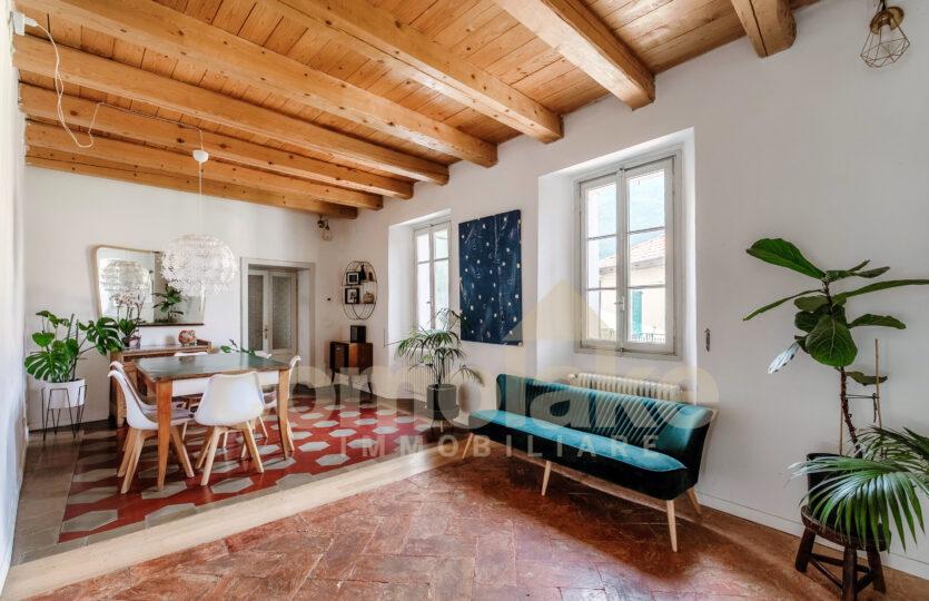 negozio in vendita a Firenze in zona Centro Santa Croce