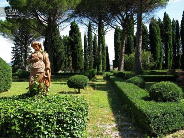 casa indipendente in vendita a Firenze in zona Le Cure