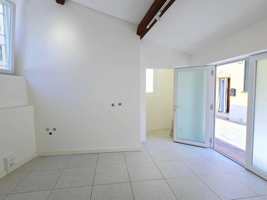 ufficio in vendita a Firenze in zona Campo di Marte