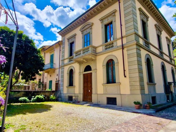 negozio in vendita a Firenze in zona Porta Romana