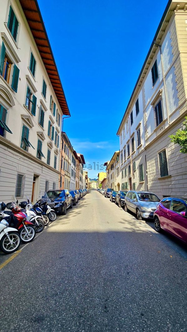 appartamento in vendita a Firenze in zona Le Cure
