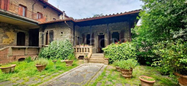 casa indipendente in vendita a Firenze in zona Careggi
