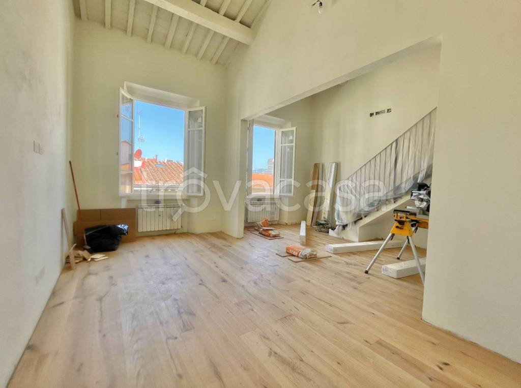 appartamento in vendita a Firenze in zona Campo di Marte