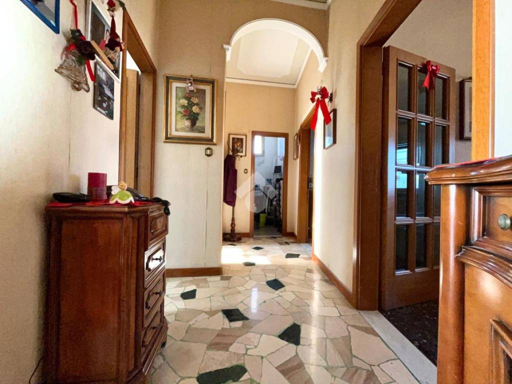 appartamento in vendita a Firenze in zona Serpiolle
