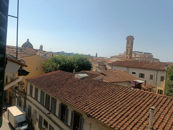 appartamento in vendita a Firenze in zona Centro Santa Maria Novella