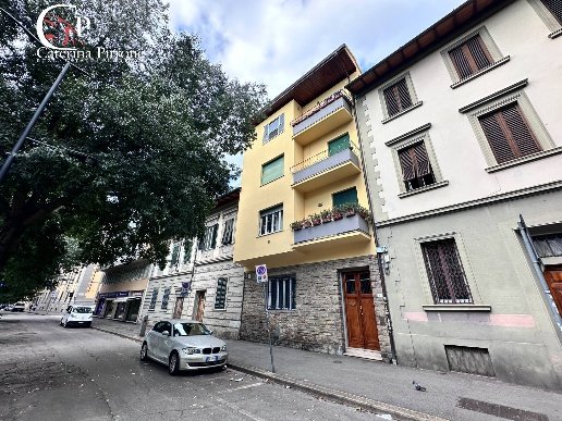 appartamento in vendita a Firenze in zona Campo di Marte