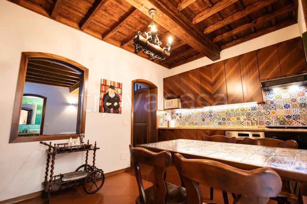 appartamento in vendita a Firenze in zona Centro San Frediano