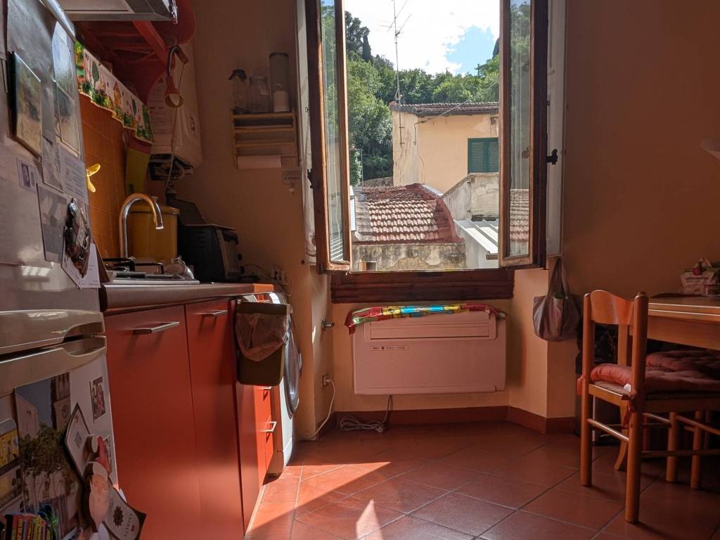 appartamento in vendita a Firenze in zona Soffiano