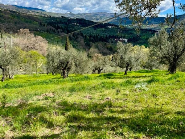 casa indipendente in vendita a Firenze in zona Le Cure