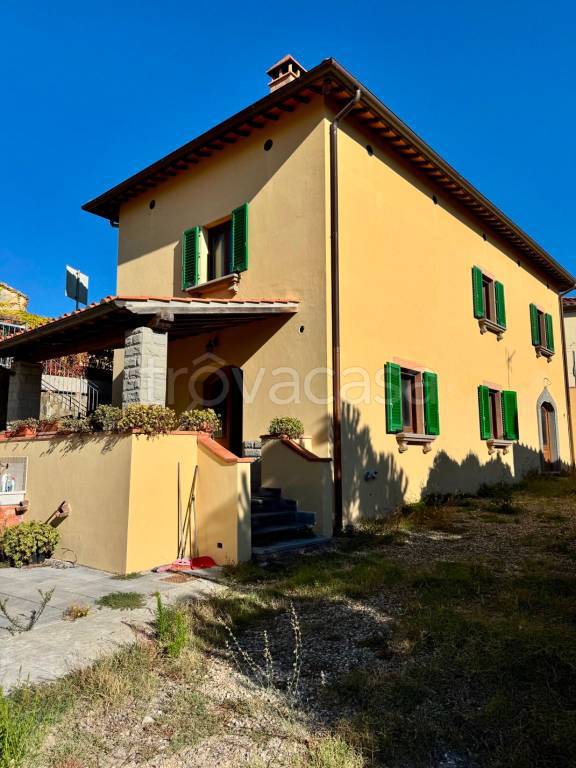 casa indipendente in vendita a Firenze in zona Porta Romana