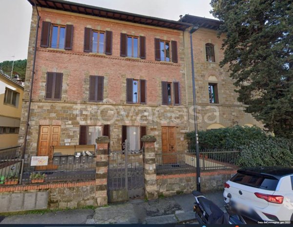 appartamento in vendita a Firenze in zona Galluzzo