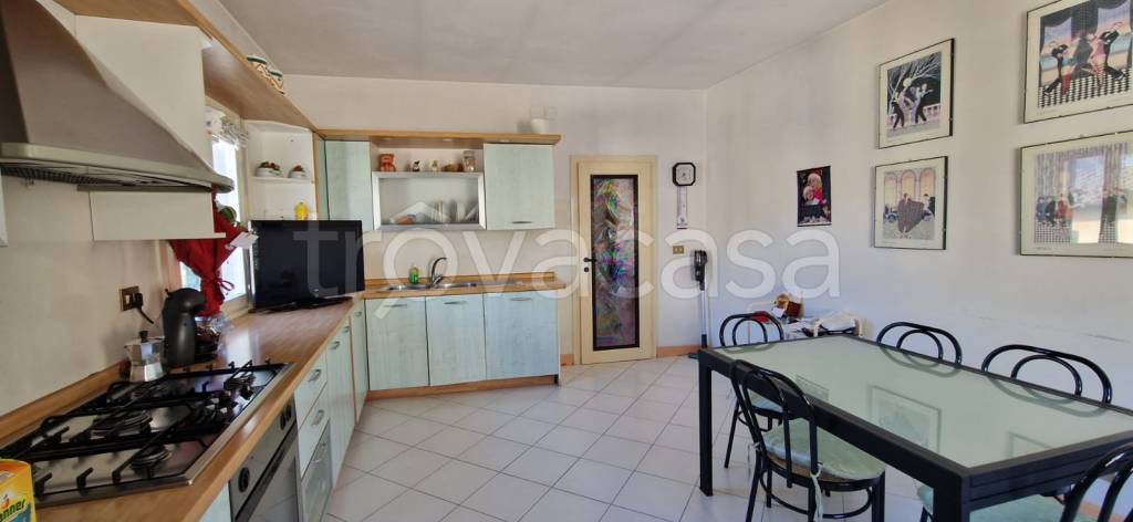 appartamento in vendita a Firenze in zona Galluzzo