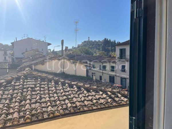 appartamento in vendita a Firenze in zona Galluzzo
