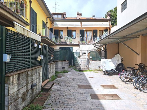 appartamento in vendita a Firenze in zona Campo di Marte