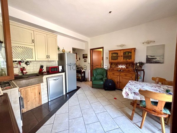 appartamento in vendita a Firenze in zona Brozzi