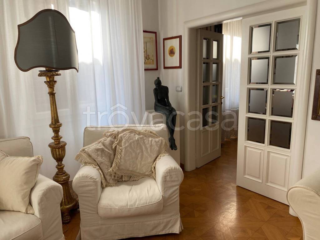 appartamento in vendita a Firenze in zona Centro Santa Croce