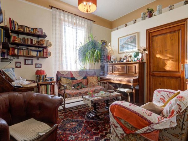 casa indipendente in vendita a Firenze in zona Statuto
