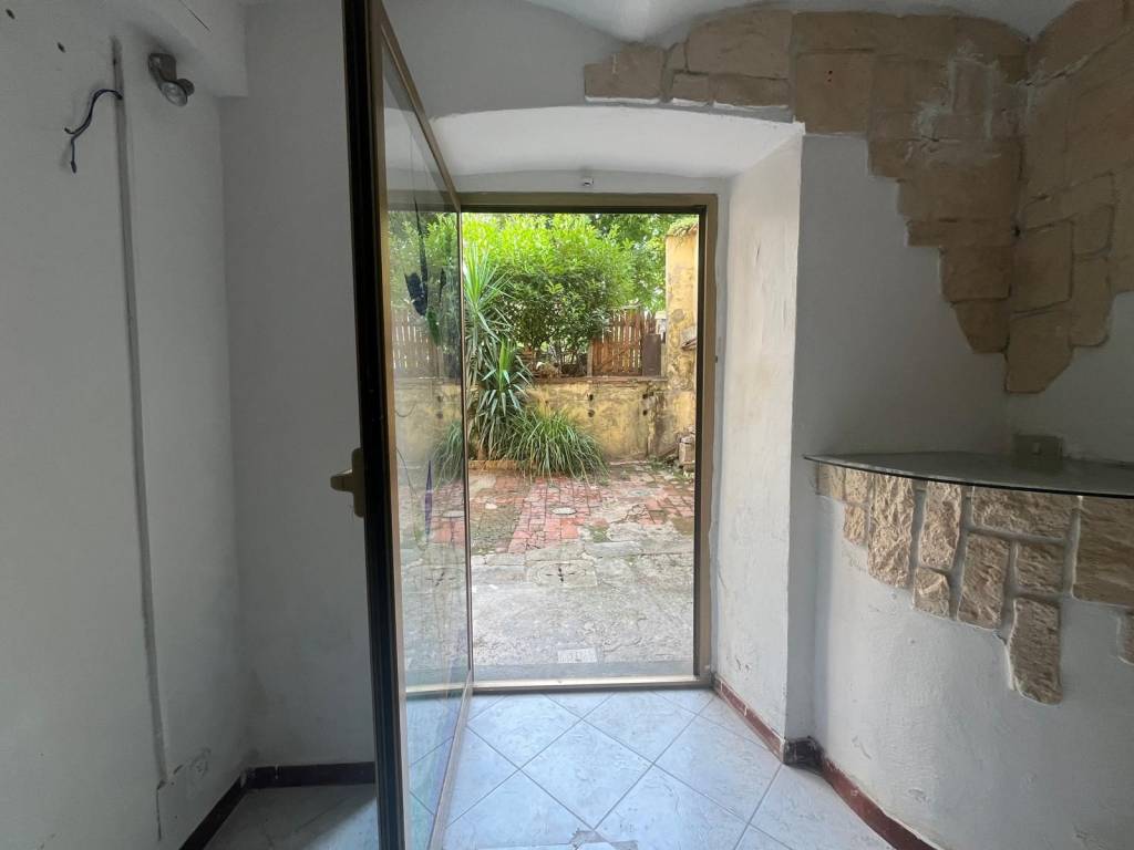 appartamento in vendita a Firenze in zona Campo di Marte